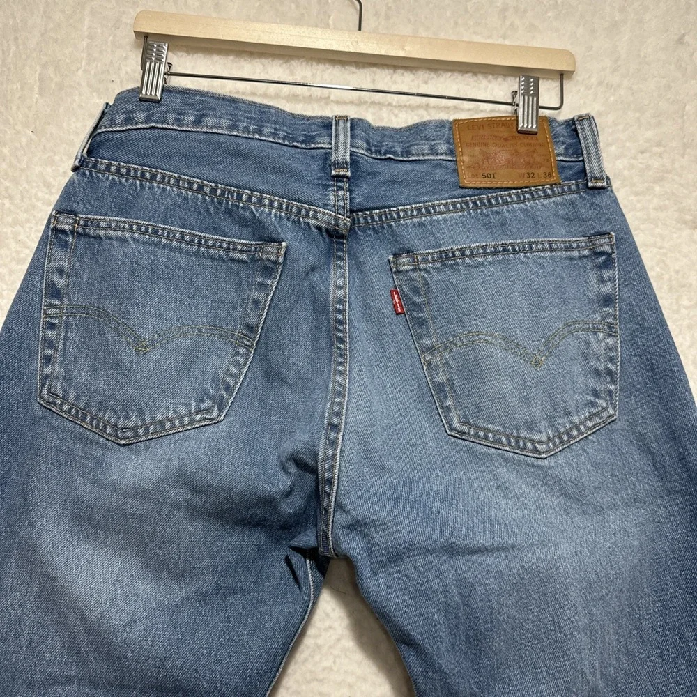 Levi's Strauss‎ 501 Original Straight Regular Light Blue Men's Denim Jeans Sz 32